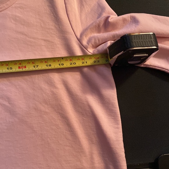 Crown and ivy sweatshirt. Pink.  XL - Picture 5 of 5